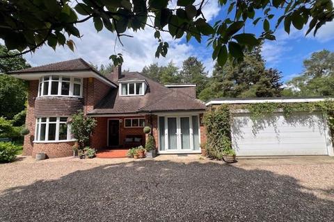 4 bedroom detached house for sale, 21 Horncastle Road, Woodhall Spa