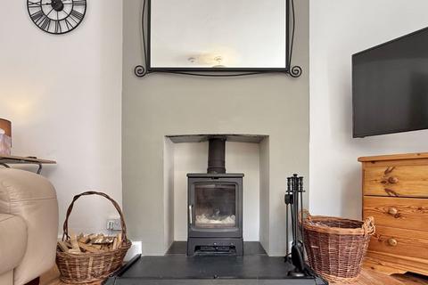 3 bedroom cottage for sale, Mill Lane, Grove