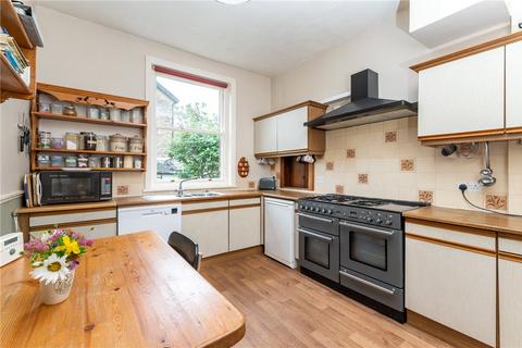 6 bedroom semi-detached house for sale, Farfield Road, Shipley, West Yorkshire, BD18