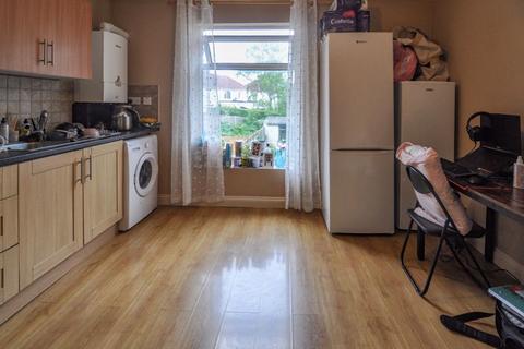 undefined, Fifth Avenue, Bristol, BS7