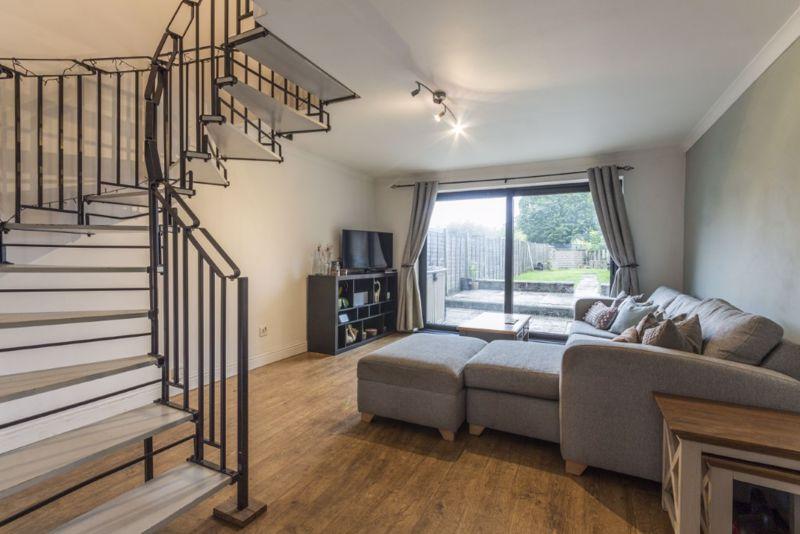 Collingwood Crescent, Newport REF 00019179 2 bed terraced house for