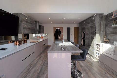 34 Berkeley Close, Warrington, WA5 0EP