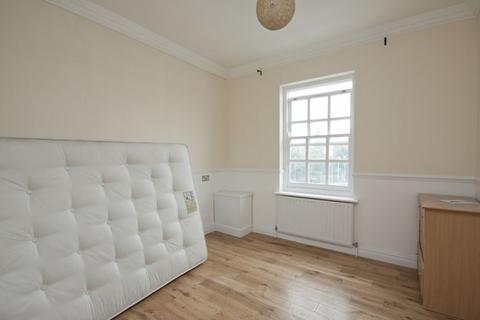 2 bedroom apartment to rent, Charrington House, Cephas Avenue, London