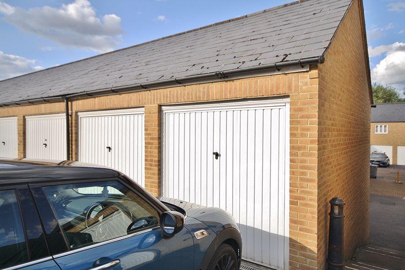 Garage &amp; Parking...