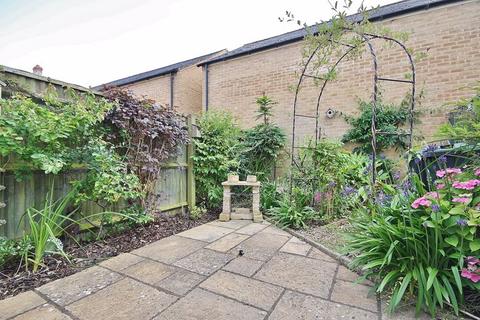 30 Bathing Place Lane, Witney, OX28 6AQ