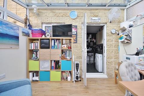30 Bathing Place Lane, Witney, OX28 6AQ
