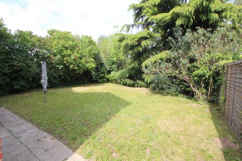 Studio to rent, Elmstead Road, Colchester