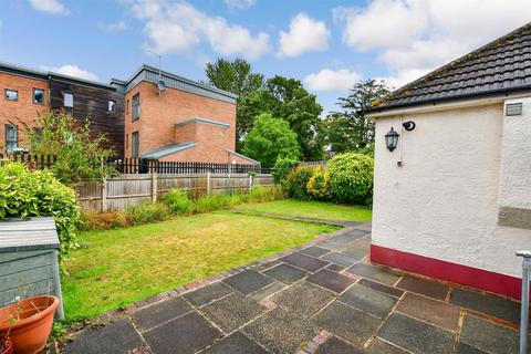 17 Roseacre Road, Welling, DA16 2AD