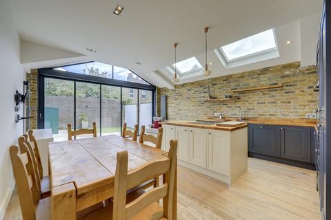 6 Fernbrook Road, London, SE13 5NF