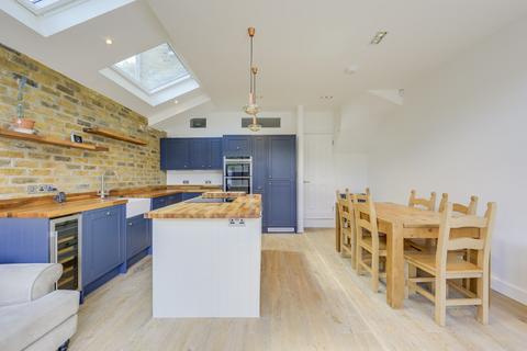 6 Fernbrook Road, London, SE13 5NF