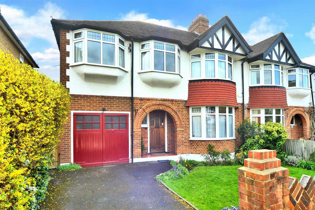 Pine Gardens, Surbiton KT5 5 bed semidetached house for sale £1,150,000