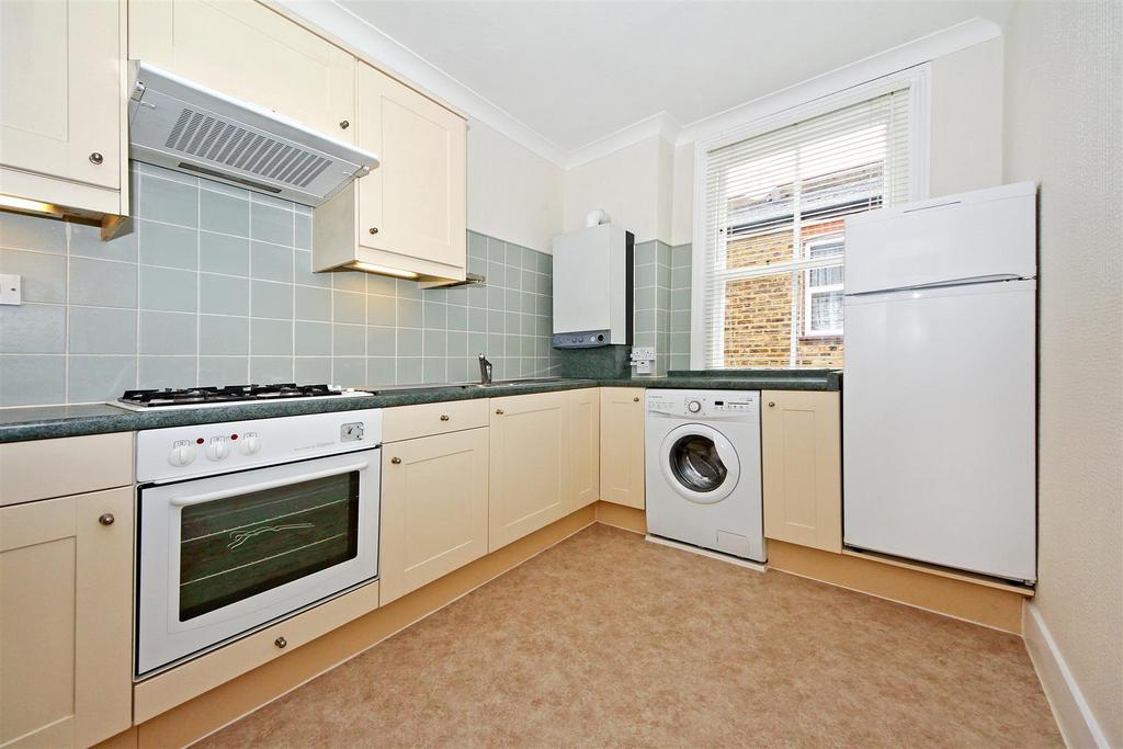 Fitted kitchen/bedroom