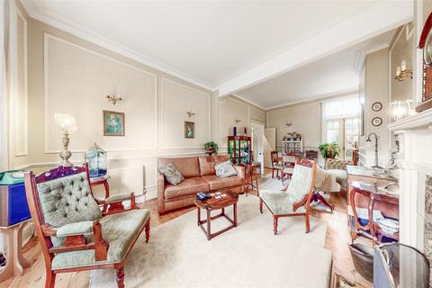37 Wrentham Avenue, London, NW10 3HS