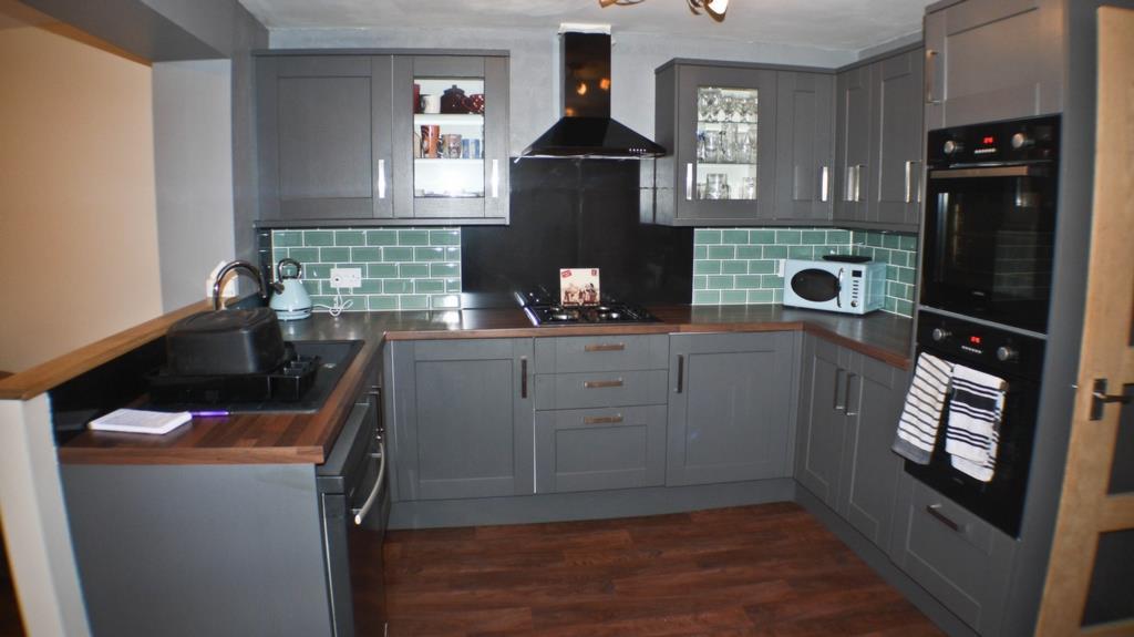 Welton Close, Stocksfield, Northumberland 2 bed terraced house £695