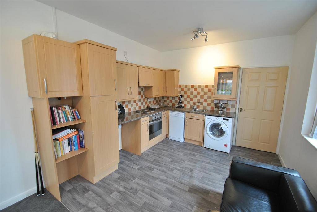 Kitchen area / annexe