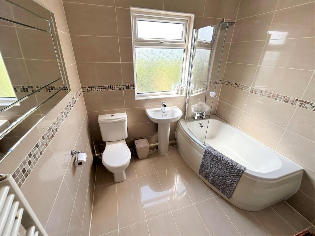 Bath.jpg