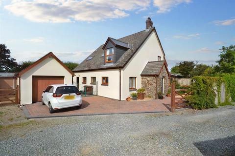 4 bedroom detached house for sale, Meadow Park, Burton, Milford Haven