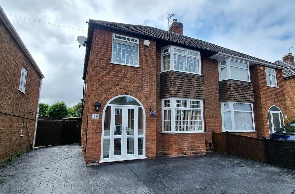 Valley Road, Solihull 3 bed semidetached house £325,000