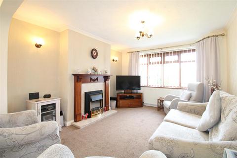 3 bedroom semi-detached house for sale, Windmill Grove, Kingswinford