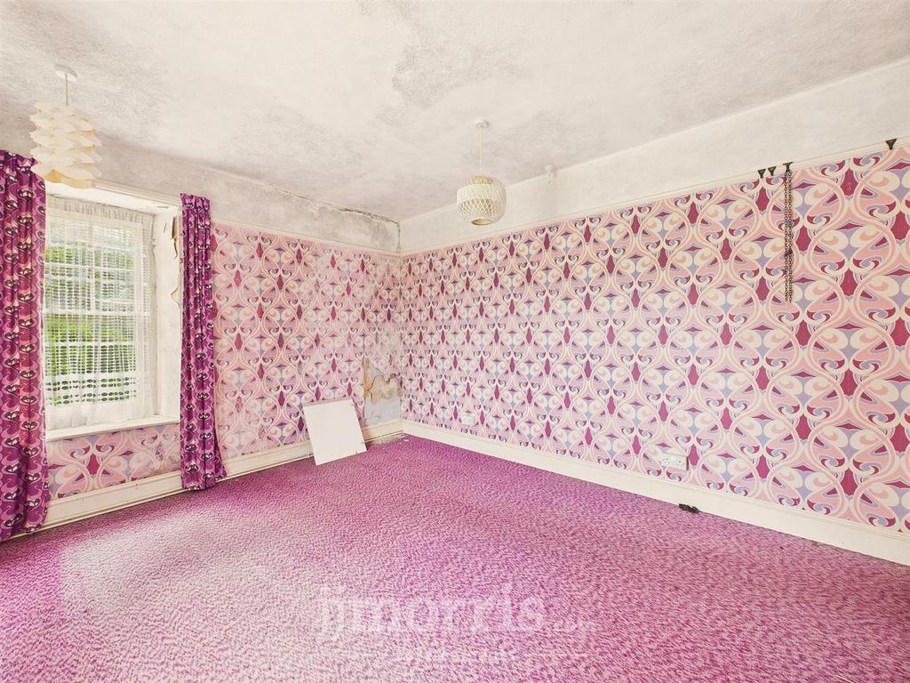 CAM05297 G0-PR0072-STILL023.jpg