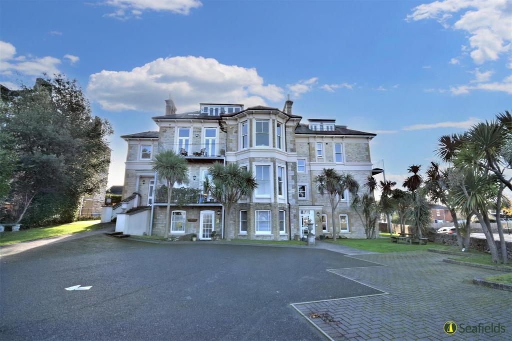 Appley Rise, Ryde, PO33 2LE 2 bed apartment for sale £260,000