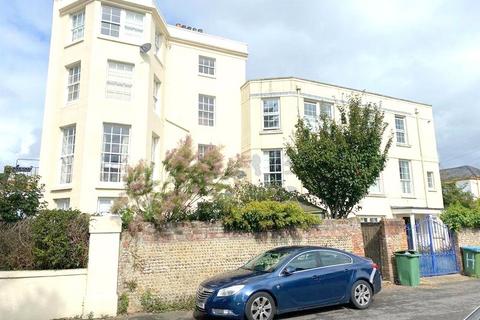 1 bedroom apartment to rent, Norfolk Place, Littlehampton, West Sussex