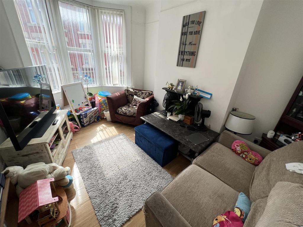 Kingsley Street, Claughton, Birkenhead 2 bed terraced house for sale