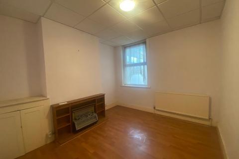 112 Canterbury Road, Folkestone, CT19 5NW