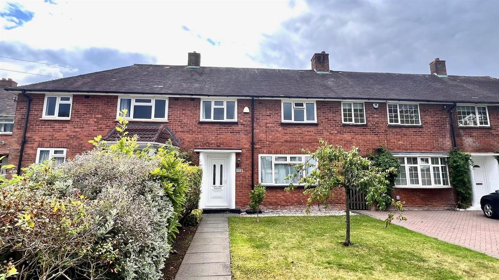 Clarence Road, Four Oaks, Sutton Coldfield 3 bed terraced house for