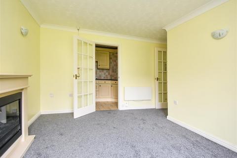 2 bedroom retirement property for sale, 5 Saxon Park, High Street, Albrighton