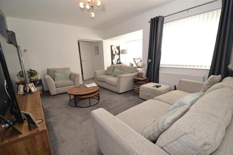 66 High Ash, Shipley, BD18 1NE