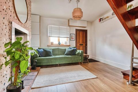 27 Hints Road, Hopwas, Tamworth, B78 3AB