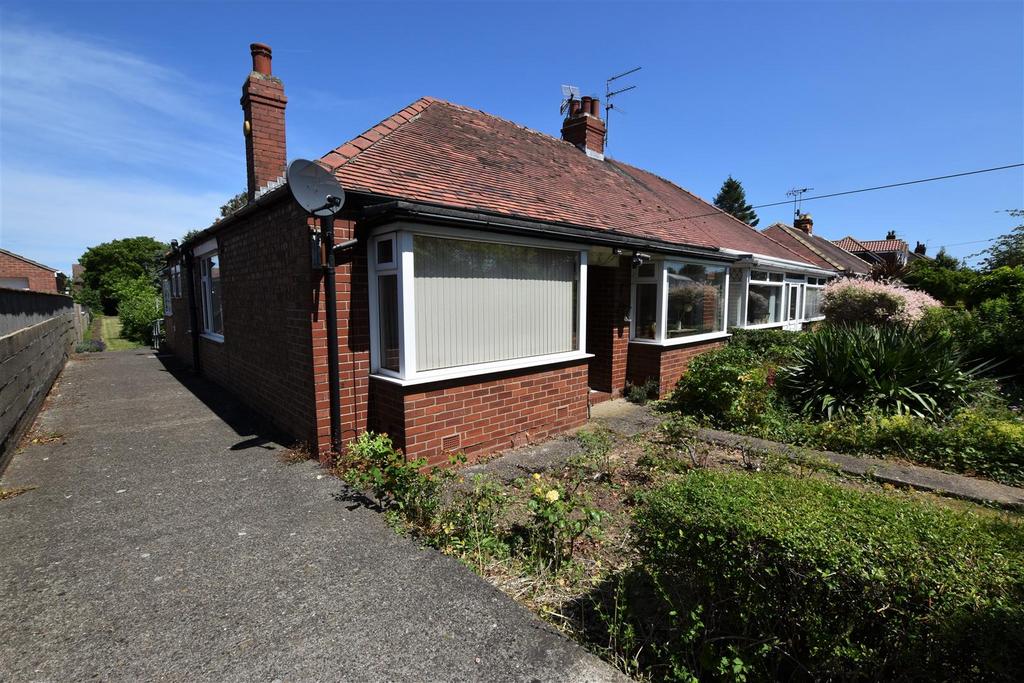 Main Road, Bilton, Hull 3 bed semidetached bungalow £185,000