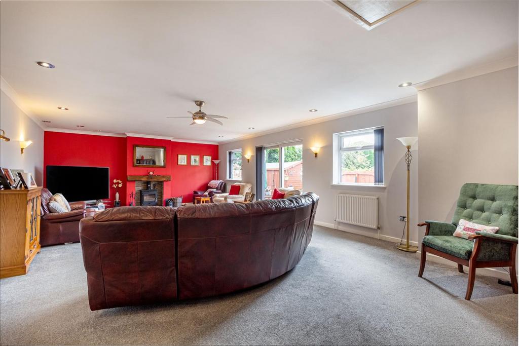 Living-Room-3.jpg