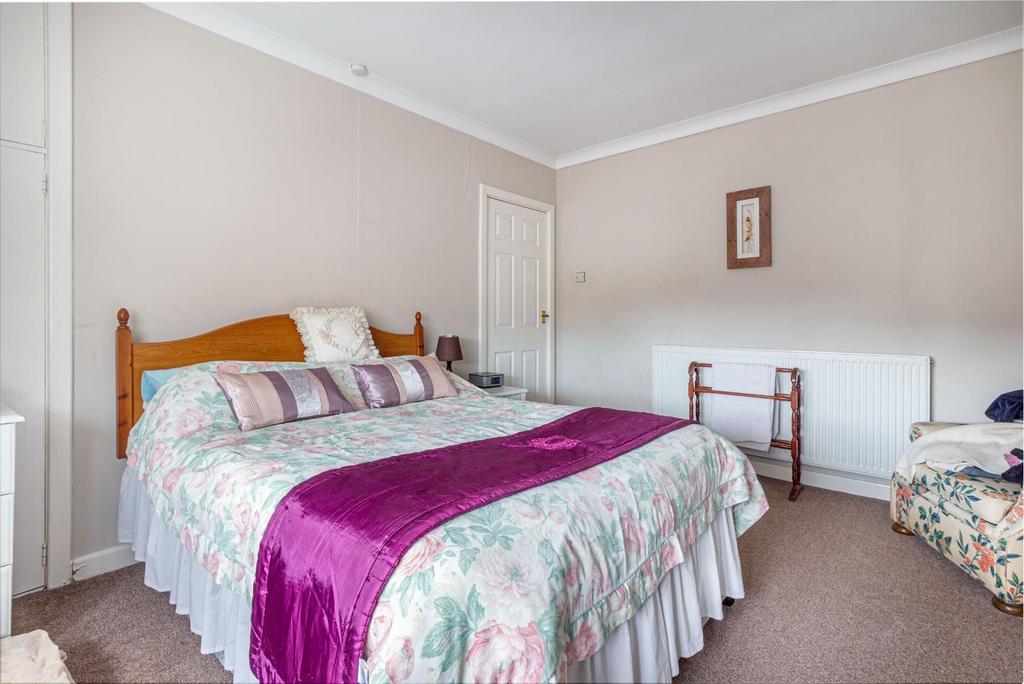 Bedroom-2-2.jpg
