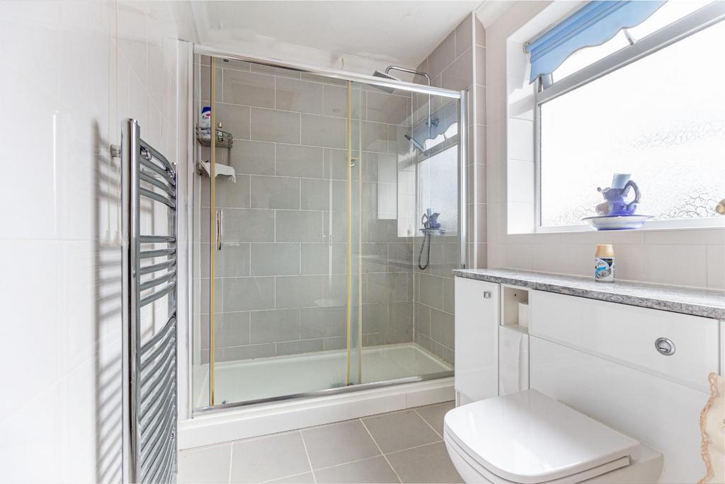 Bathroom-1.jpg