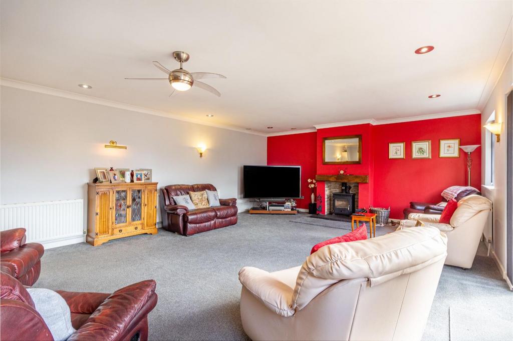 Living-Room-5.jpg