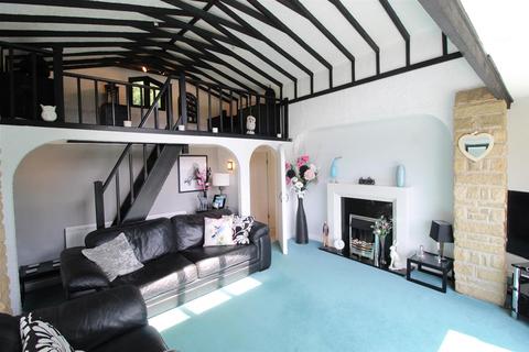 3 bedroom detached bungalow for sale - Hodge Fold, Broadbottom, Hyde