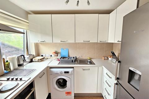 1 bedroom retirement property for sale, Stokes Court, East Finchley, London, N2