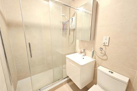 1 bedroom retirement property for sale, Stokes Court, East Finchley, London, N2