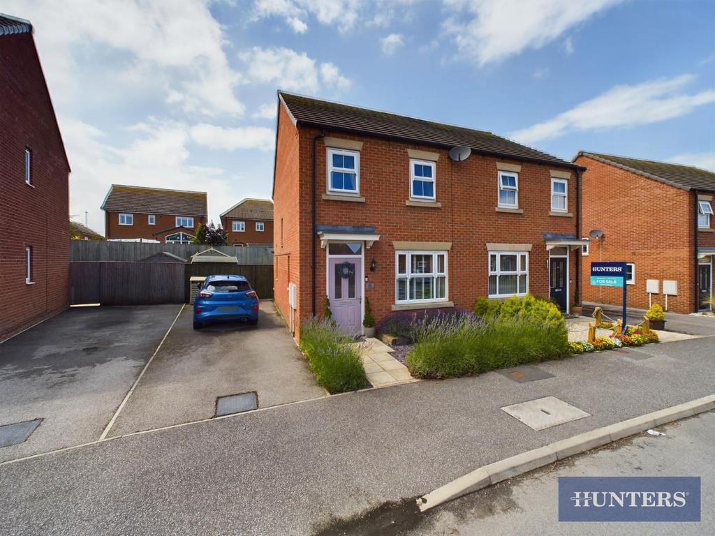 Windmill Drive, Filey 3 bed semidetached house for sale £225,000