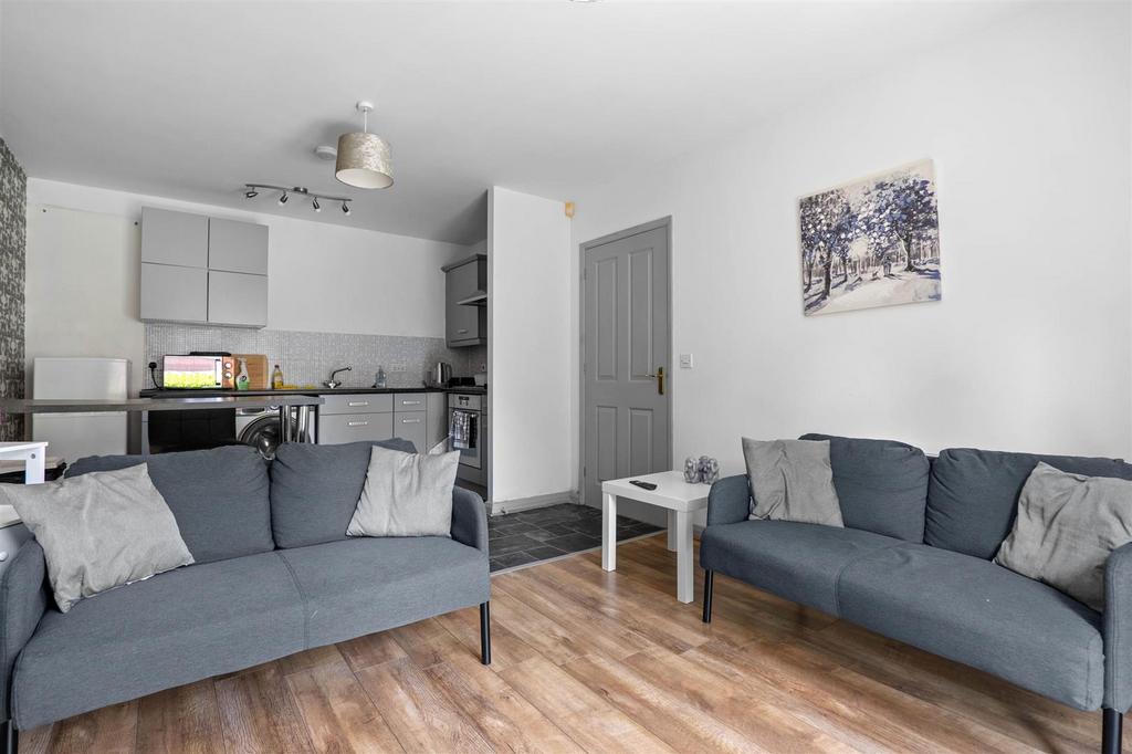 Nuneaton Road, Bedworth 1 bed apartment for sale £97,500