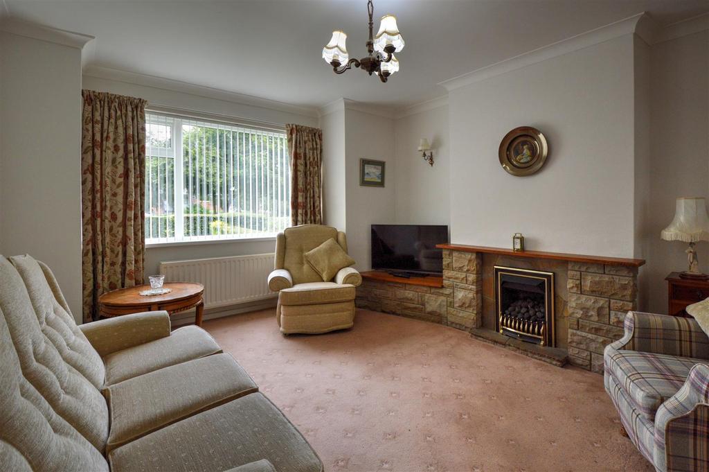 Long Drive, Morpeth 5 bed semidetached house for sale £340,000