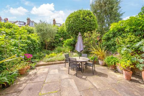 37 Shirlock Road, London, NW3 2HR