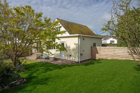 4 bedroom detached house for sale, Craig Y Don Estate, Benllech, Tyn-Y-Gongl