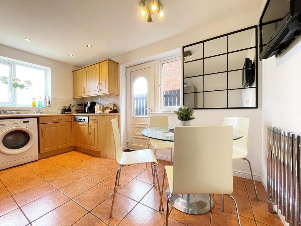Kitchen diner