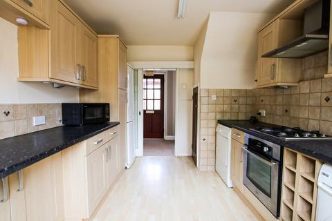 2a New Road, Mitcham, CR4 4JL