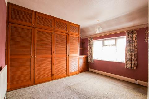 2a New Road, Mitcham, CR4 4JL