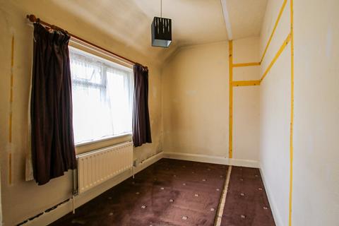 2a New Road, Mitcham, CR4 4JL