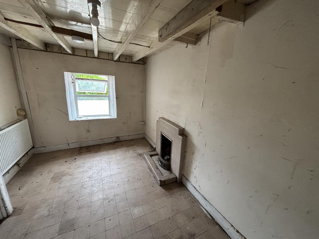 Reception room 1/ground floor bedroom